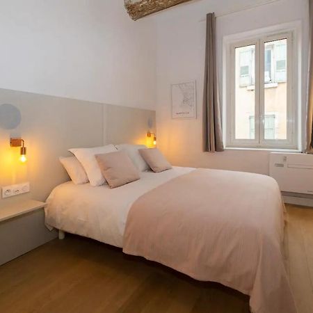 Design Suites Vieux Port Марсилия Екстериор снимка