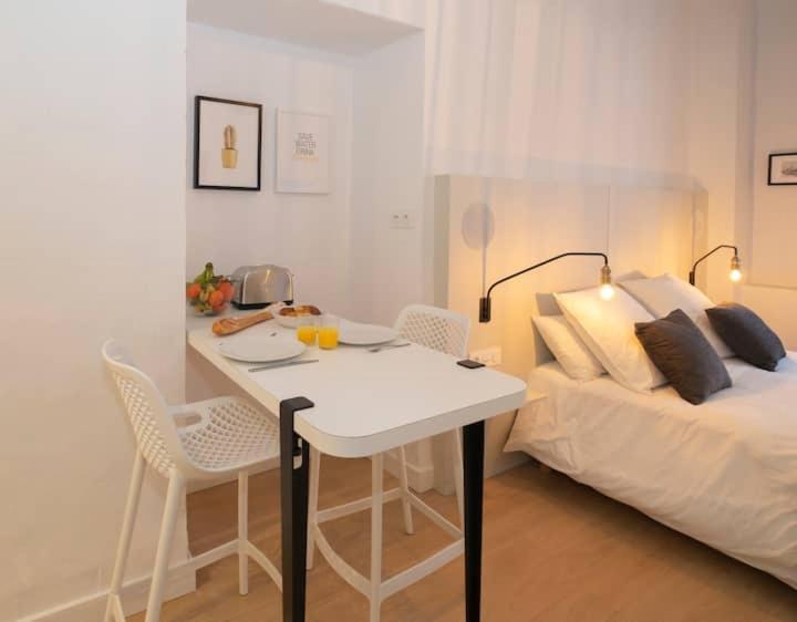Design Suites Vieux Port Марсилия Екстериор снимка