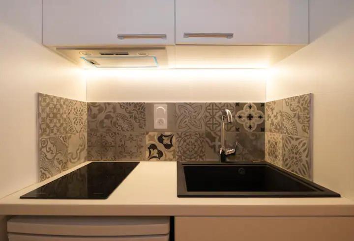 Design Suites Vieux Port Марсилия Екстериор снимка